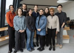 Group picture with 9 people